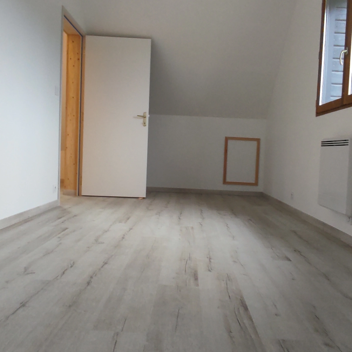 Image de construction de maison en bois