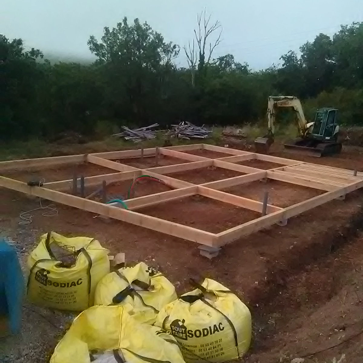 Image de construction de maison en bois