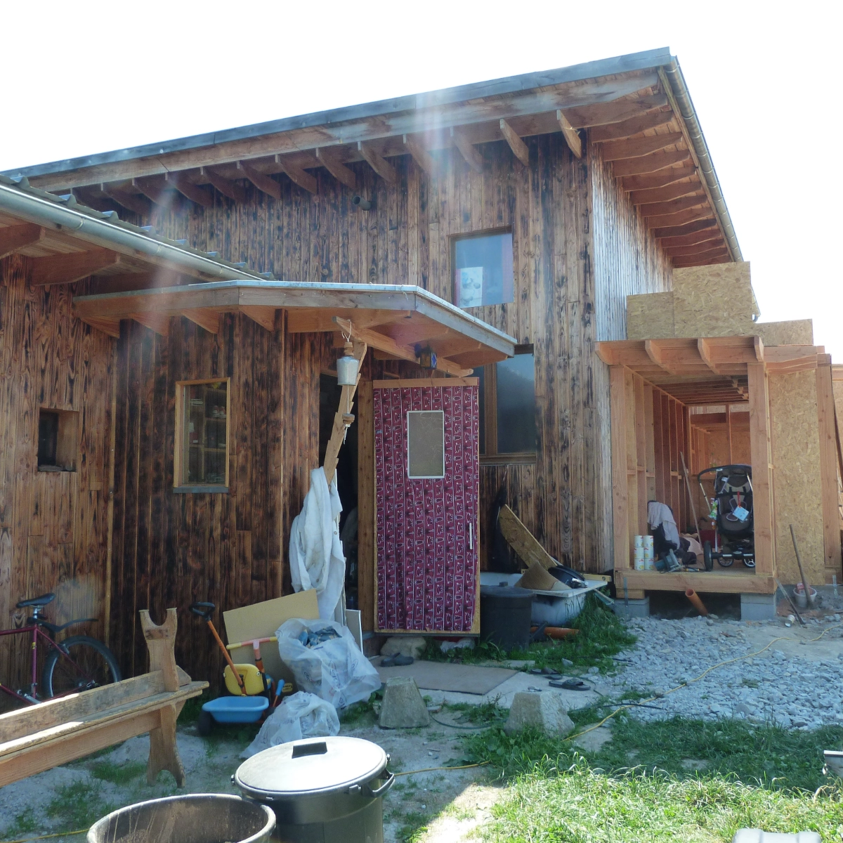 Image de construction de maison en bois